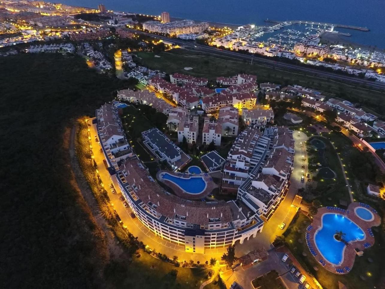 Puerto De La Duquesa Minimum 3 Nuits Apartment Manilva Exterior foto